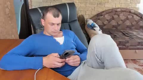 Snapshot of boyapollon chatting on 27, 5, 2026 BoyApollon online show from 27, 5, 2026