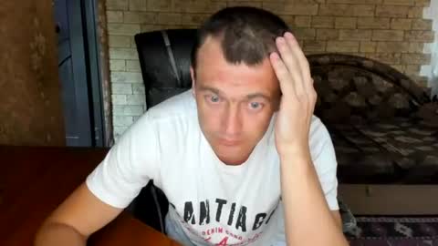 Snapshot of boyapollon chatting on 17, 7, 2026 BoyApollon online show from 17, 7, 2026