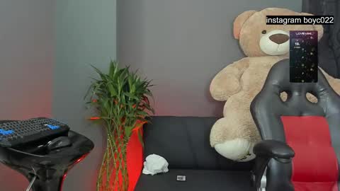 boyc02_ online show from 16, 2, 2025