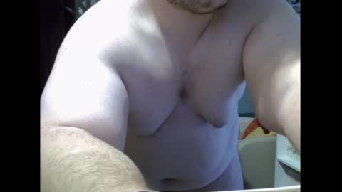 Snapshot of boychubbyfox chatting on 23, 9, 2025 ChubbyBoy online show from 23, 9, 2025