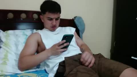 boyfit2023 online show from 15, 2, 2025