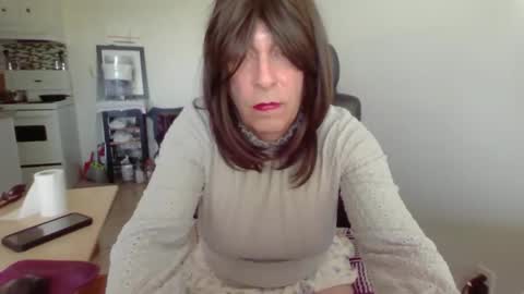 boygurl2500 online show from 8, 3, 2026