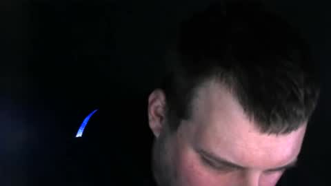 Snapshot of boynextdoooooor chatting on 14, 11, 2025 boynextdoooooor online show from 14, 11, 2025