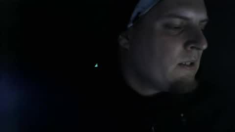 Snapshot of boynextdoooooor chatting on 27, 11, 2025 boynextdoooooor online show from 27, 11, 2025