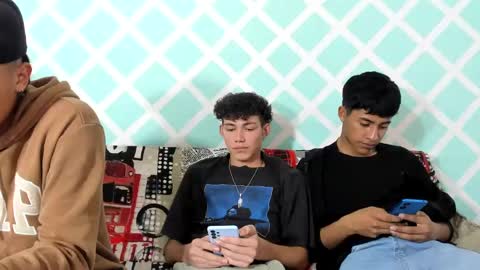 boys4hot_777 online show from 2, 2, 2025