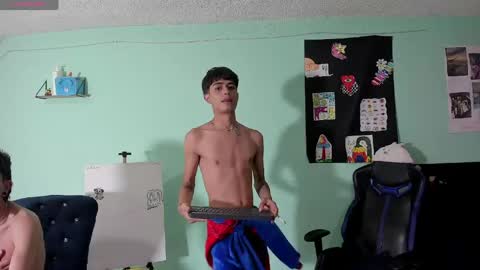 Snapshot of boys4hot_777 chatting on 20, 4, 2026 boys4hot_777 online show from 20, 4, 2026