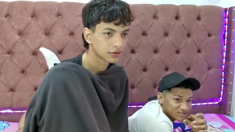 ALEX - TAYLER  -MIKE online show from 4, 1, 2025