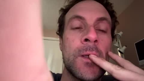 Snapshot of boysetsfire34 chatting on 4, 2, 2025 boysetsfire34 online show from 4, 2, 2025