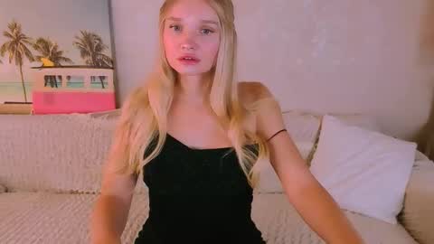 BoysLoveBlondee online show from 3, 10, 2025