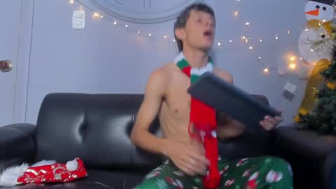 Paul and Max online show from 24, 12, 2024