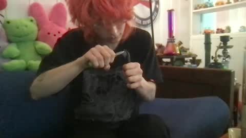 boywithbug online show from 30, 1, 2025