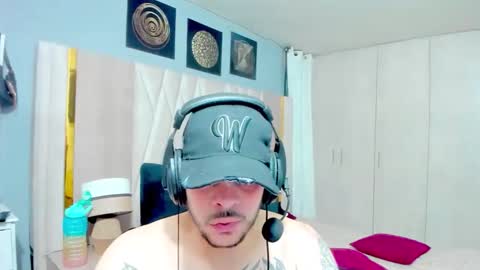 Snapshot of boyxxsexx69 chatting on 13, 9, 2025 Mateo online show from 13, 9, 2025