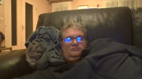 bozo81 online show from 15, 11, 2025