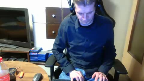 Snapshot of bponie1 chatting on 7, 12, 2024 bponie1 online show from 7, 12, 2024