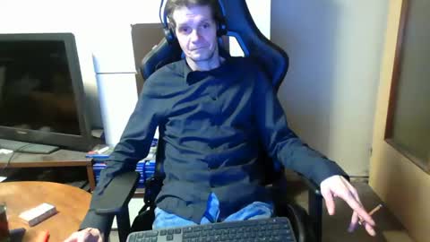 Snapshot of bponie1 chatting on 4, 2, 2025 bponie1 online show from 4, 2, 2025