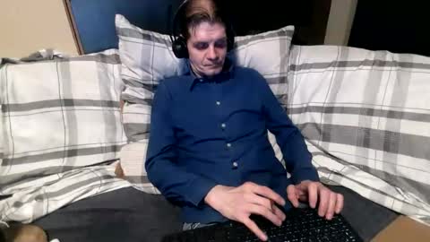 bponie1 online show from 10, 4, 2026