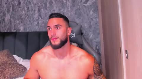 Snapshot of brad1_ chatting on 23, 11, 2025 instagramBrad mayers1twittermayersbrad online show from 23, 11, 2025