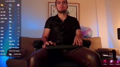 Bradley Colton Independ Model online show from 11, 3, 2025