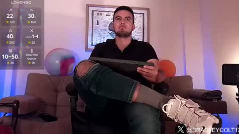 Bradley Colton Independ Model online show from 13, 7, 2026