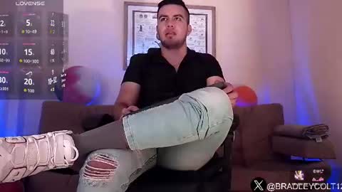Bradley Colton Independ Model online show from 25, 7, 2026