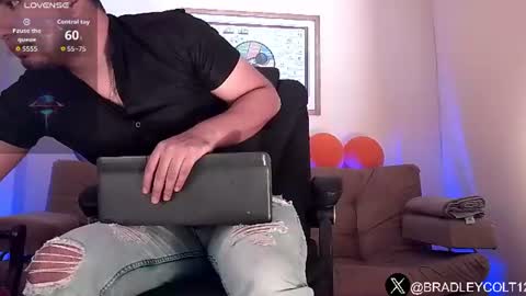 Bradley Colton Independ Model online show from 28, 7, 2026