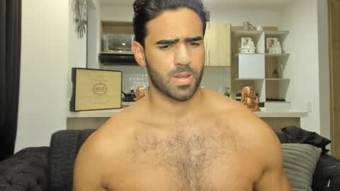 bradleymartin7 online show from 6, 2, 2025