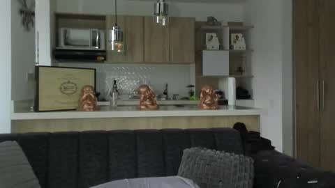 bradleymartin7 online show from 14, 2, 2025