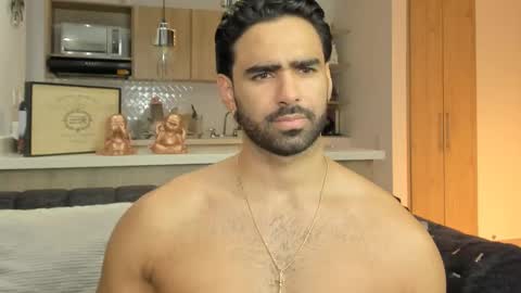 bradleymartin7 online show from 5, 11, 2025