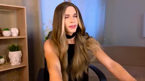 Snapshot of branda_kelly chatting on 16, 11, 2025 Branda online show from 16, 11, 2025