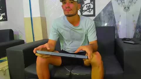 Snapshot of brandon_bless chatting on 7, 7, 2026 brandon_bless online show from 7, 7, 2026
