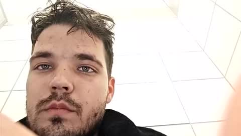 Snapshot of brandon_white_3 chatting on 22, 10, 2025 Brandon online show from 22, 10, 2025