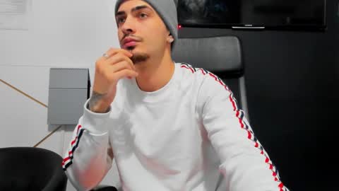 BrandonTateX online show from 17, 12, 2025