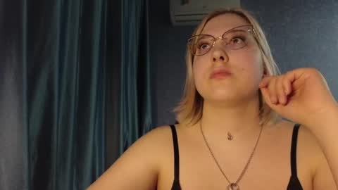 Belle  online show from 29, 3, 2026