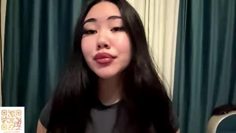 Aypril   online show from 17, 11, 2025