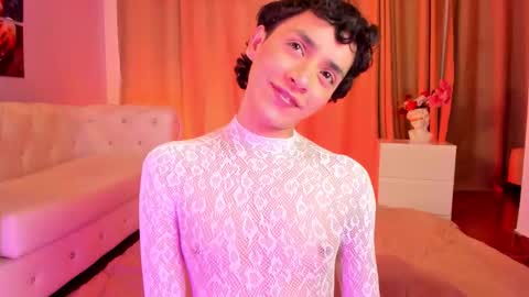   online show from 17, 11, 2025