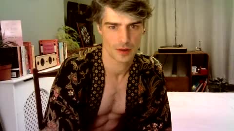 Bratdownunder online show from 16, 2, 2025