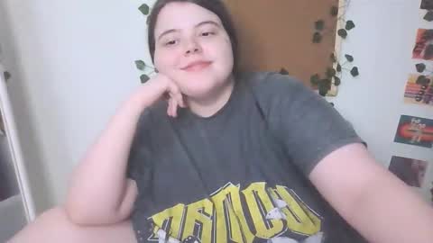 Snapshot of brattyprincess_emma chatting on 12, 9, 2025 Emma online show from 12, 9, 2025