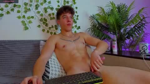 Johny Bravo online show from 18, 9, 2025