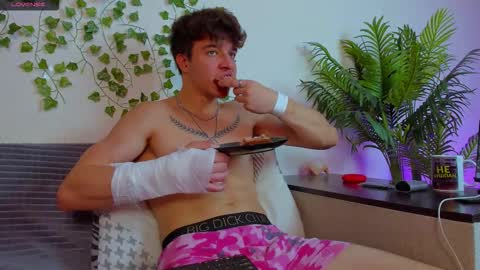 Johny Bravo online show from 24, 10, 2025