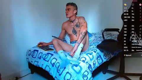Snapshot of bray_hotboy chatting on 18, 10, 2025 Bray Hotboy online show from 18, 10, 2025