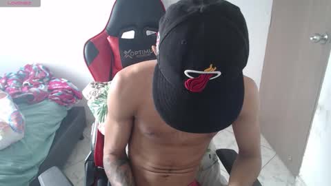 Snapshot of brayan_chevignon chatting on 20, 11, 2025 brayan_chevignon online show from 20, 11, 2025