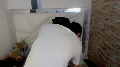 Snapshot of brayan_lopezz chatting on 3, 2, 2025 BRAYAN online show from 3, 2, 2025