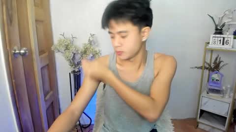 Snapshot of brazeen chatting on 15, 10, 2025 brazeen online show from 15, 10, 2025