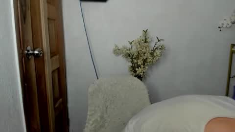 Snapshot of brazeen chatting on 29, 11, 2025 brazeen online show from 29, 11, 2025