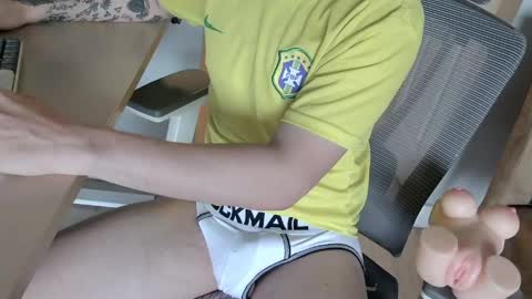 Snapshot of brazilian_hunger chatting on 31, 5, 2026 brazilian_hunger online show from 31, 5, 2026