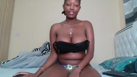 Snapshot of bree_beauty chatting on 23, 5, 2026 bree_beauty online show from 23, 5, 2026