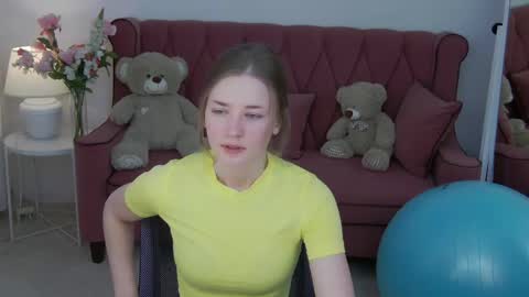 Snapshot of bree_sky chatting on 15, 4, 2026 Bree online show from 15, 4, 2026