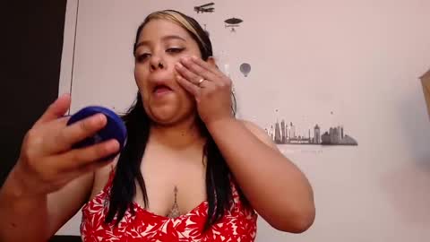 Snapshot of brenda_maz chatting on 13, 1, 2025 Brenda online show from 13, 1, 2025