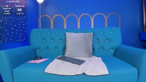      online show from 18, 12, 2025