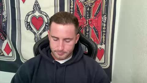 Snapshot of brettmycles chatting on 4, 12, 2025 Brett Mycles online show from 4, 12, 2025